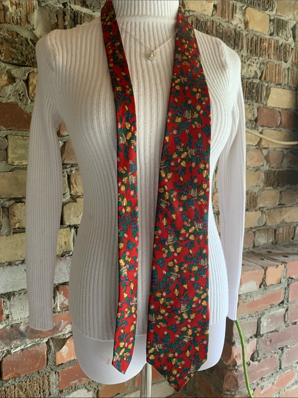Dior Red Floral-Print Long Scarf Tie